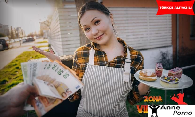 İş Bulamayan Göçmen Kızı Para Verip Sikiyor