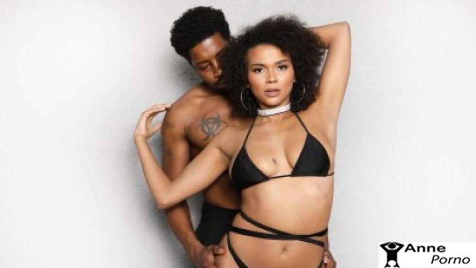 Melez Kıza Kalın Zenci Yarrağı