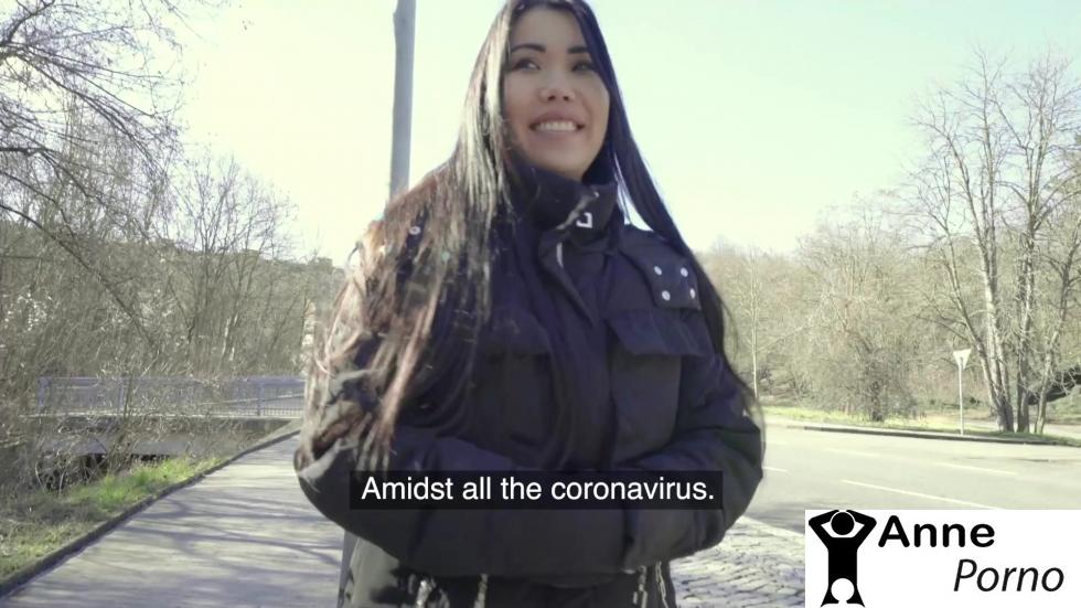 Okul Çıkışı Otobüsü Kaçırınca Soluğu Public Sexte Aldı