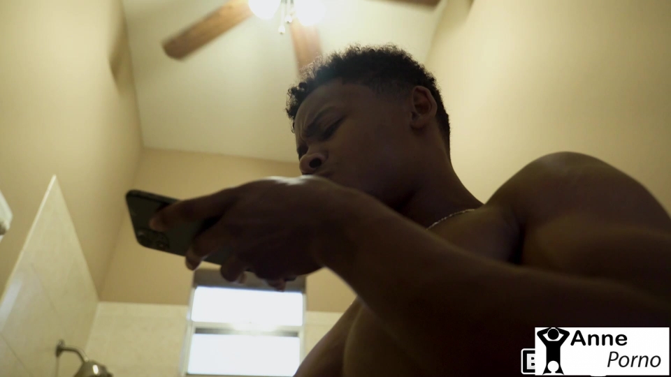 31 Çeken Üvey Oğlunu Yakalayınca Büyük Götüne Zenci Aleti Aldı