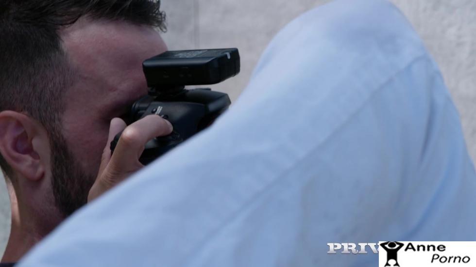 Hamile Latin Büyük Memeli Hatun Sıkı Yarrak Yiyor