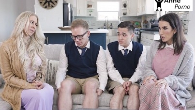 Sınıfta Kalan Çocuklarına Sikiş Cezası Veren Anneler